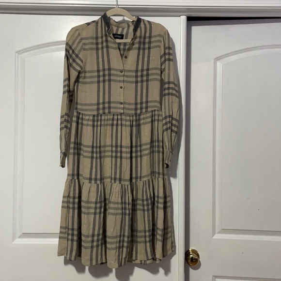 Designer dress - Picture 1 of 4